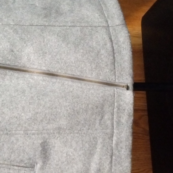 Old Navy Gray Winter Coat Size 8. Partial Wool Lining. - Picture 5 of 11